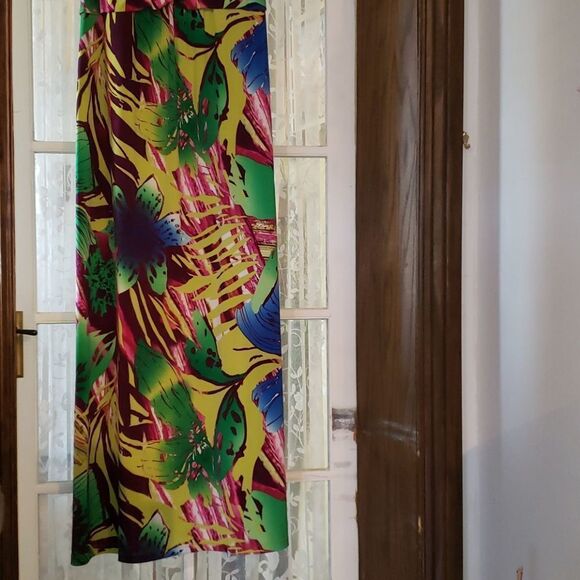 NY Collection Vibrant Floral Fun Maxi Dress - Picture 3 of 5